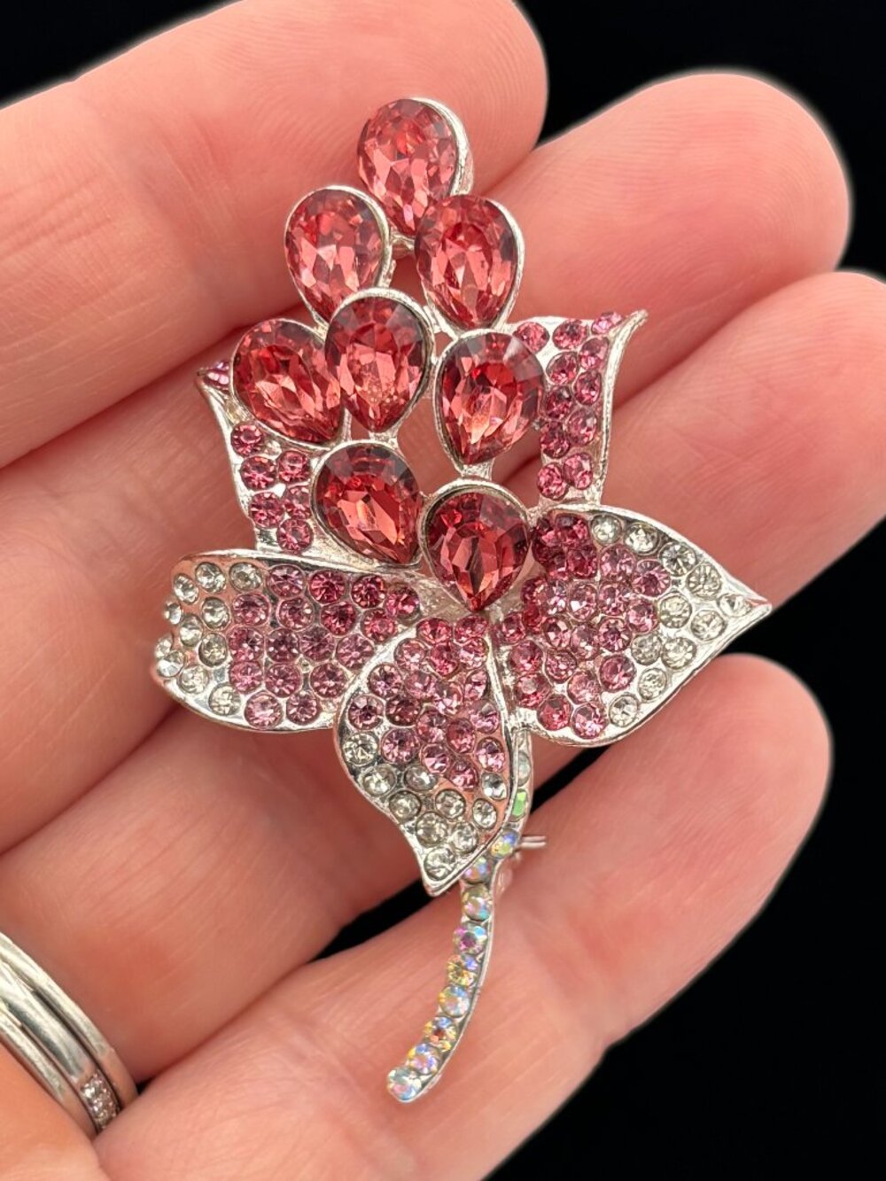 Stunning Pink Rhinestone Grape Cluster Brooch Leaf Pin Silver Tone Vintage Style